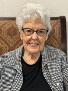 Twila, Royal Plaza of Olympus Retirement Living in Lewiston, ID Resident  review